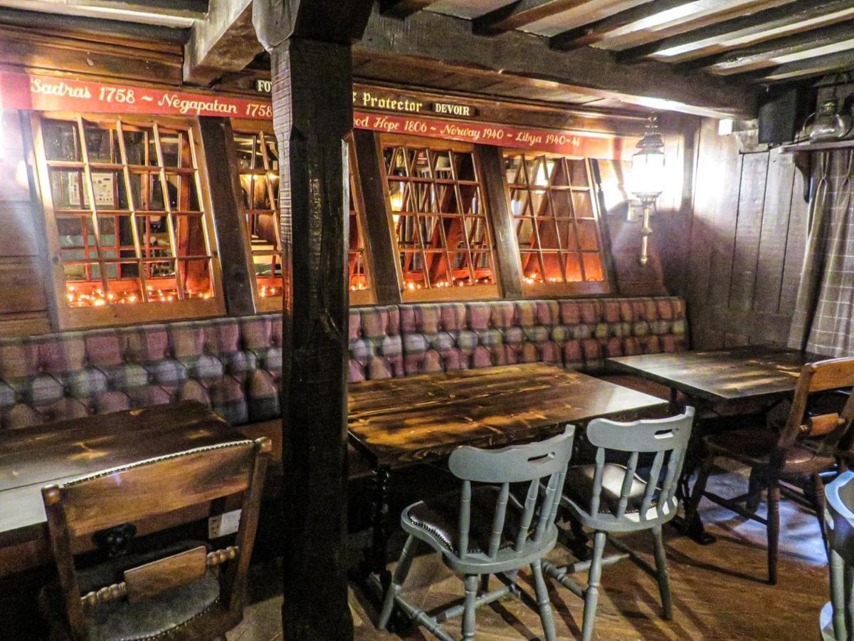 Hotel The Spice Ship Weymouth Esterno foto